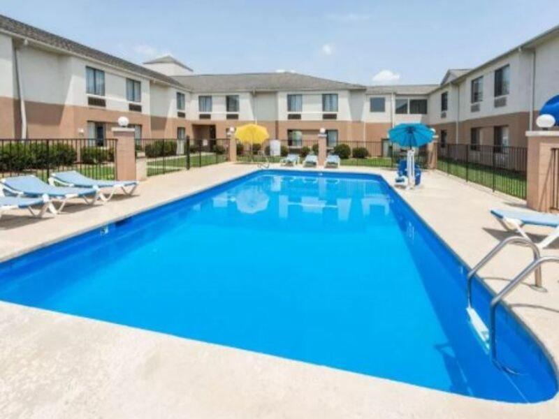 Days Inn By Wyndham Yadkinville Dış mekan fotoğraf